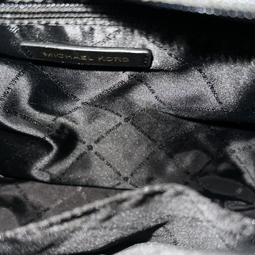 MICHAEL KORS BROOKE LARGE HOBO SHLDR LEATHER BLACK COLOR AND